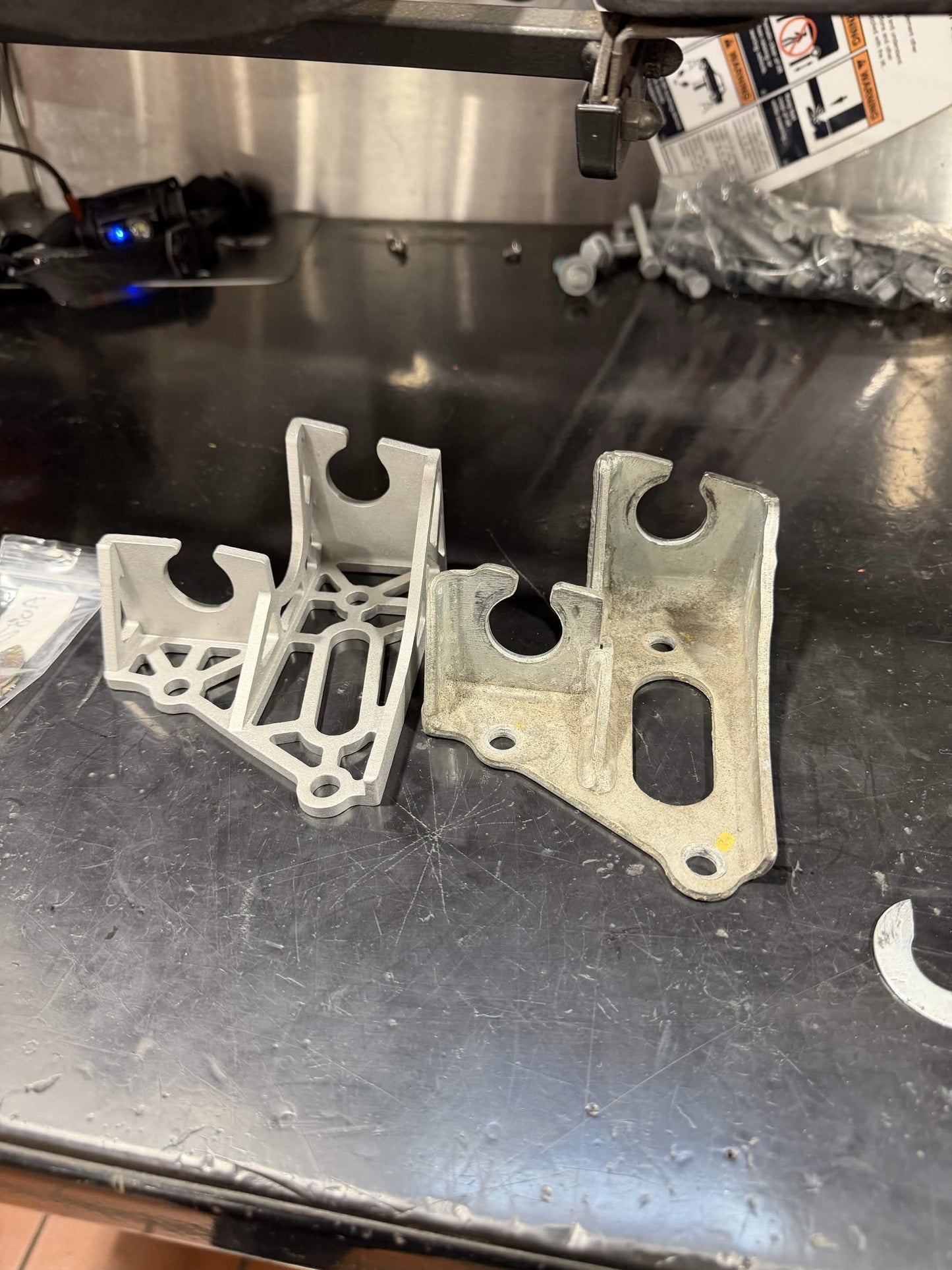 Ultralight Evora (S1) shifter cable bracket