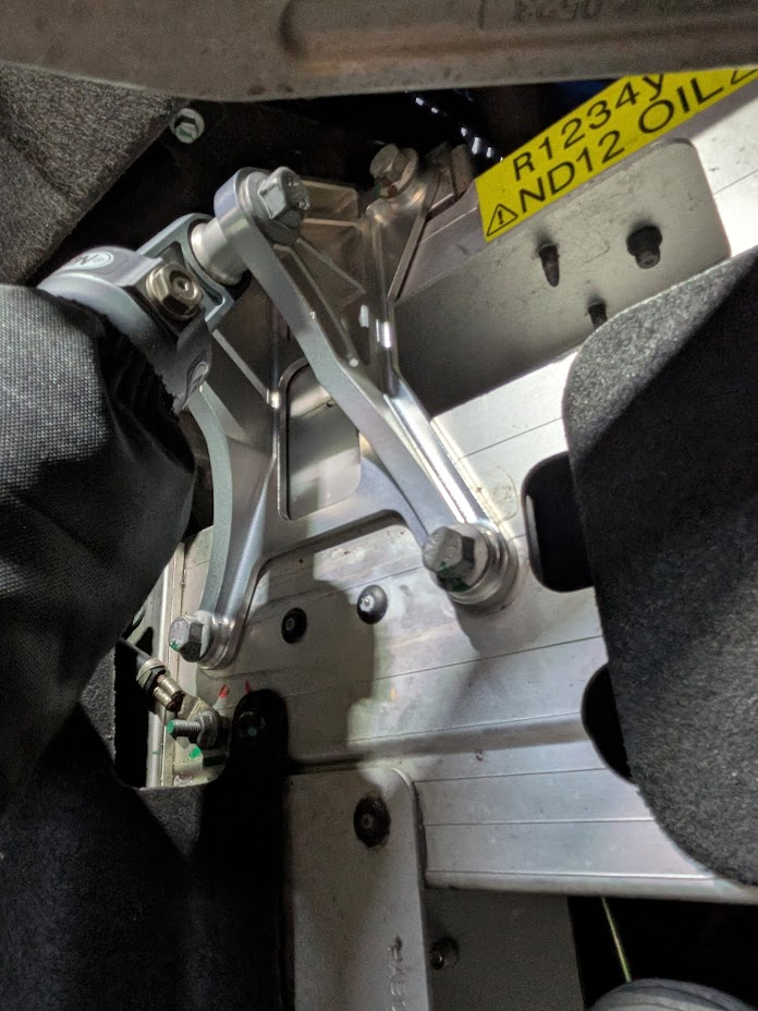 Front damper top mount set for Emira