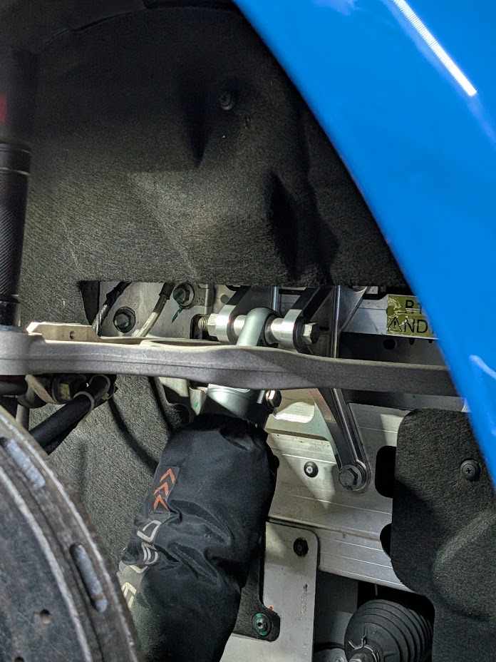 Front damper top mount set for Emira